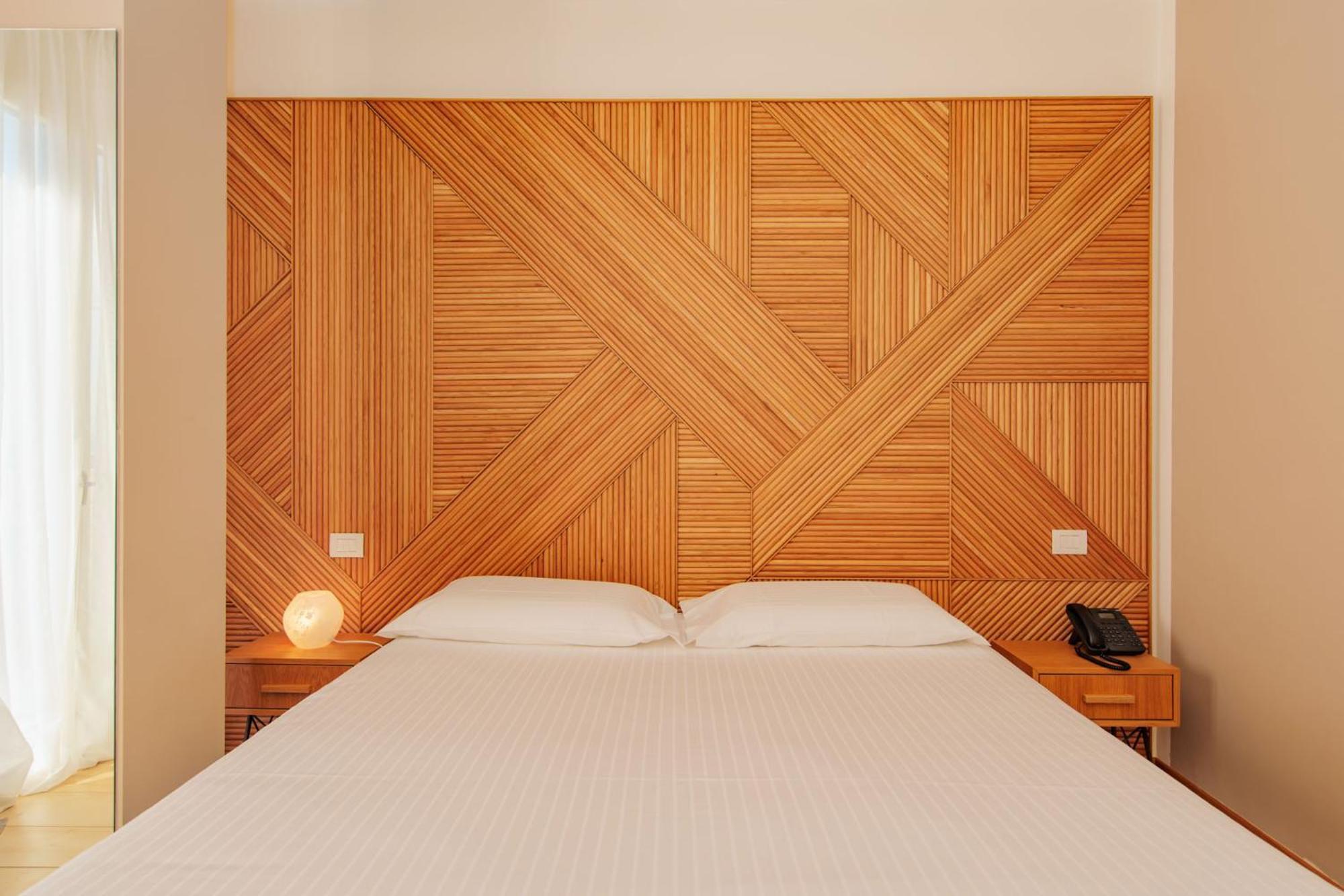 Ophelia Hotel Cazzago San Martino Экстерьер фото