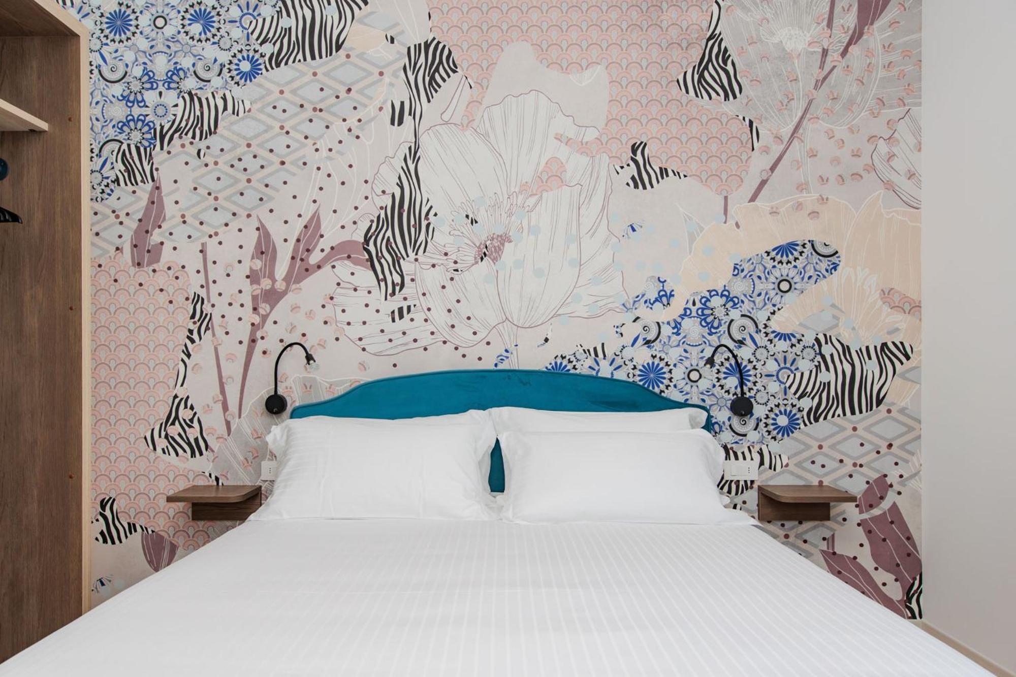 Ophelia Hotel Cazzago San Martino Экстерьер фото