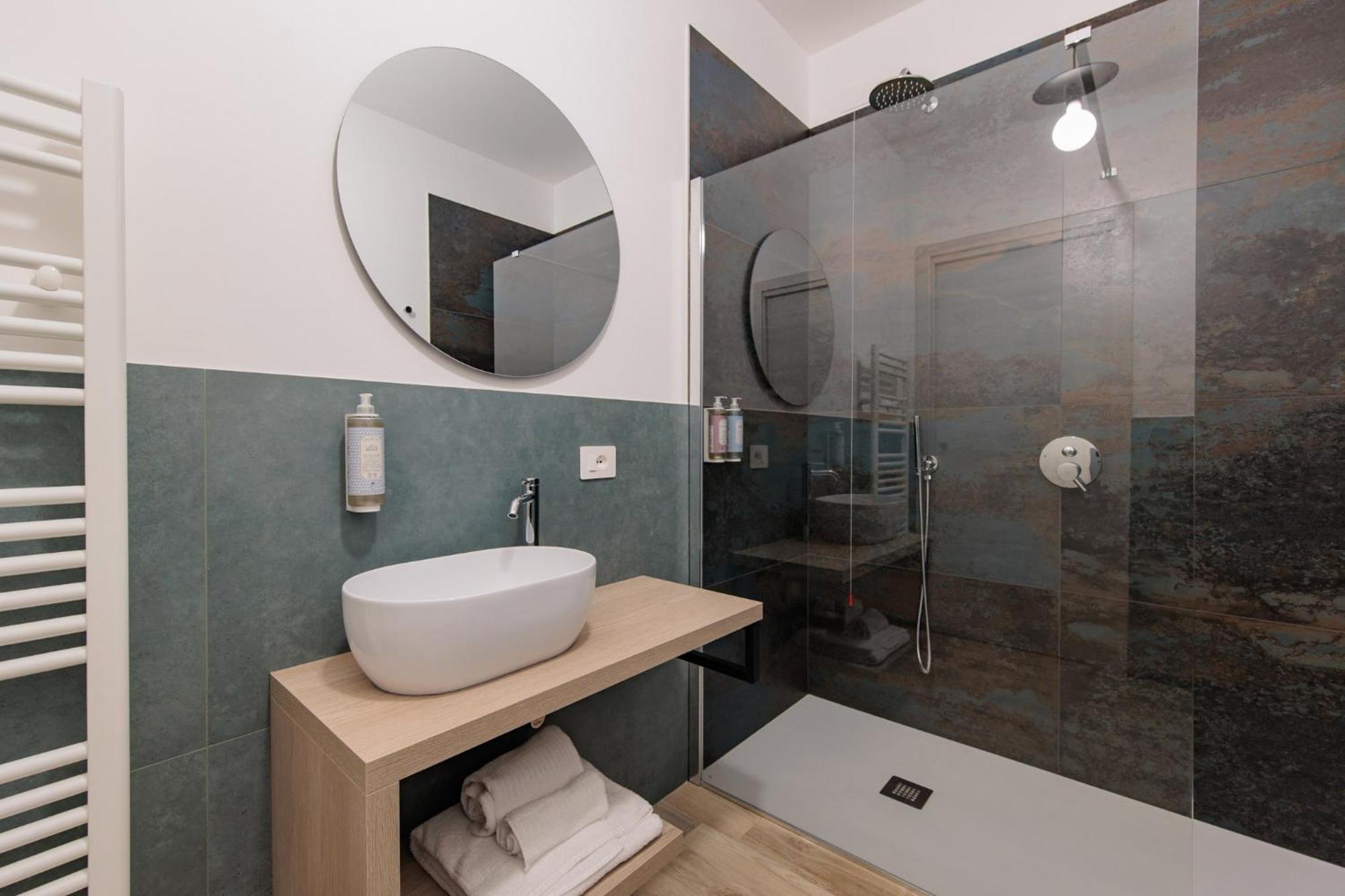Ophelia Hotel Cazzago San Martino Экстерьер фото